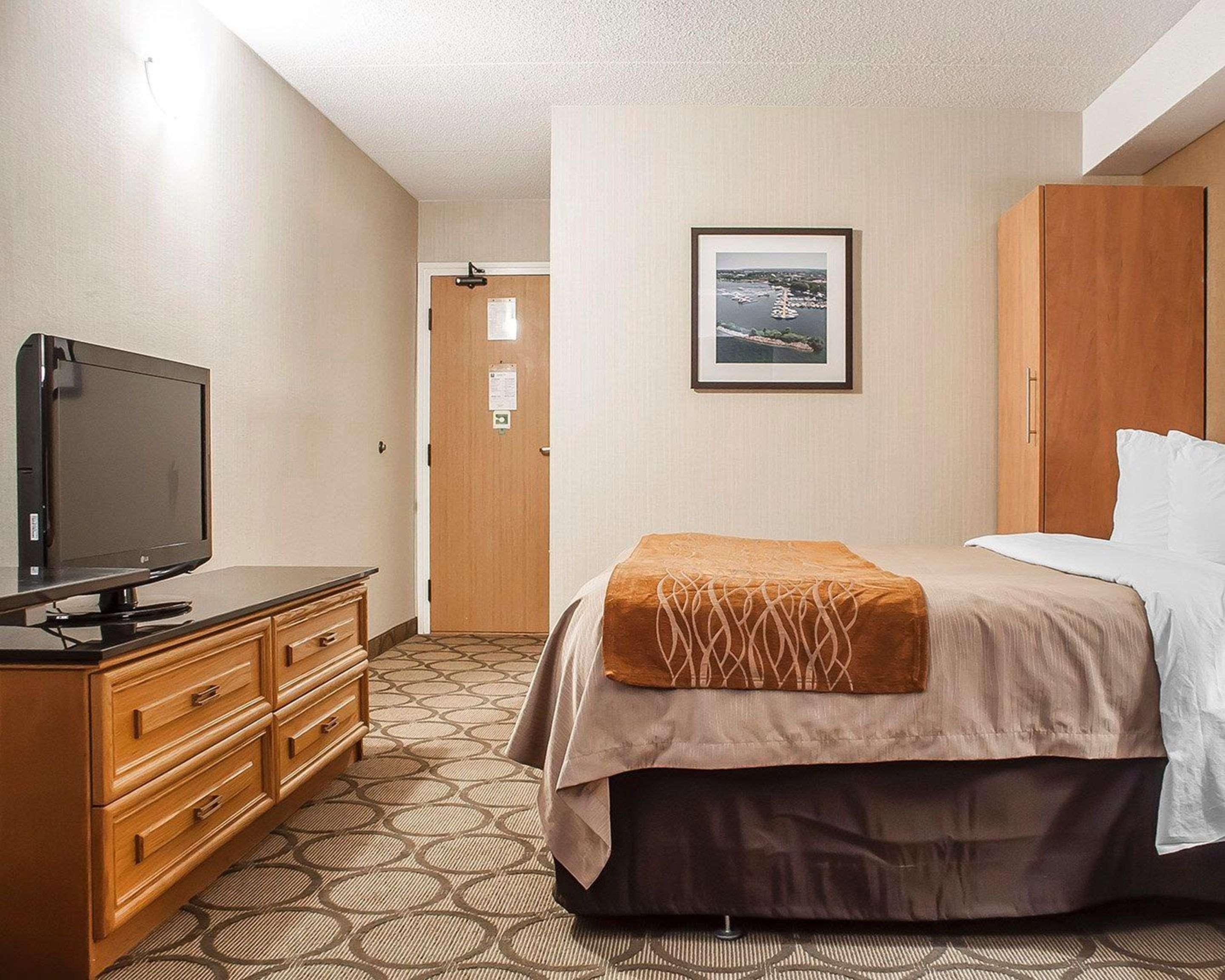 Comfort Inn Orillia Exteriör bild