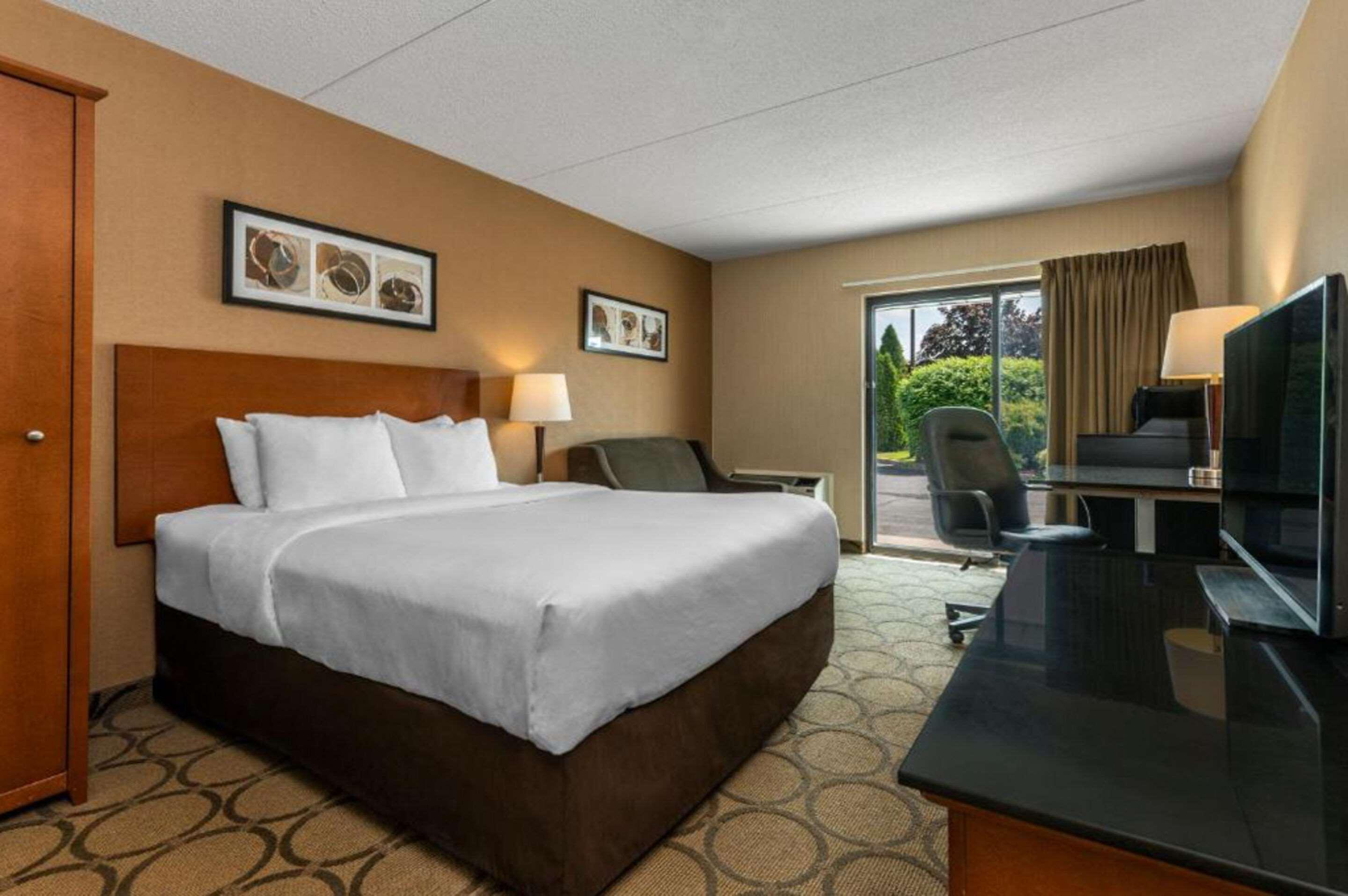 Comfort Inn Orillia Exteriör bild